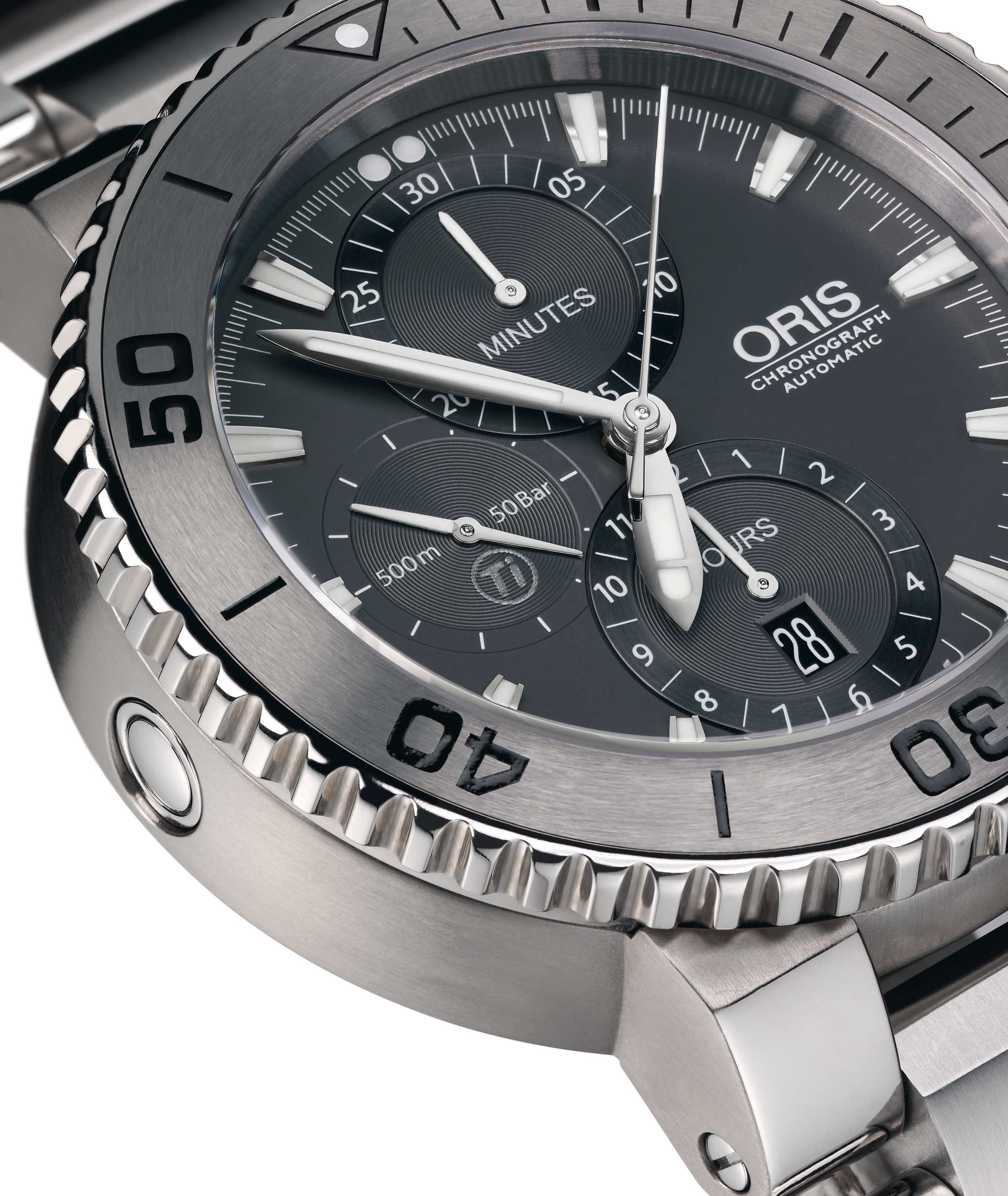 Oris_Aquis_Titan_Chronograph