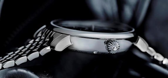 Frederique Constant_Slimline_Moonphase_Manufacture_Profile