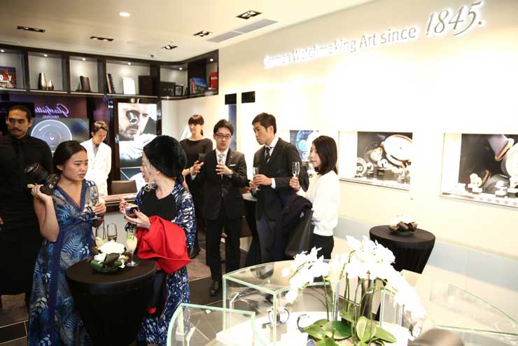 boutique opening tokio
