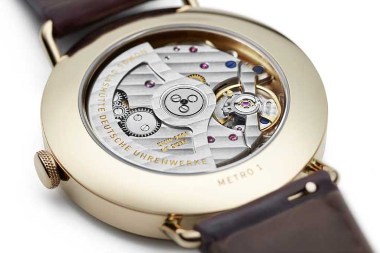 NOMOS_Metro_Rosegold Rückseite
