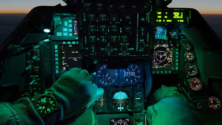 BR 03-92 Nightlum im Cockpit