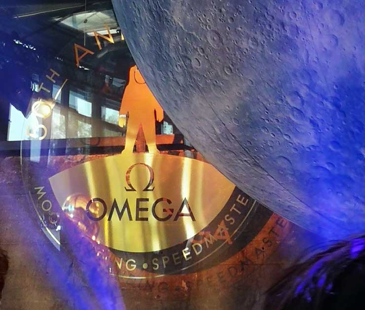 Omega Speedmaster Moonwatch