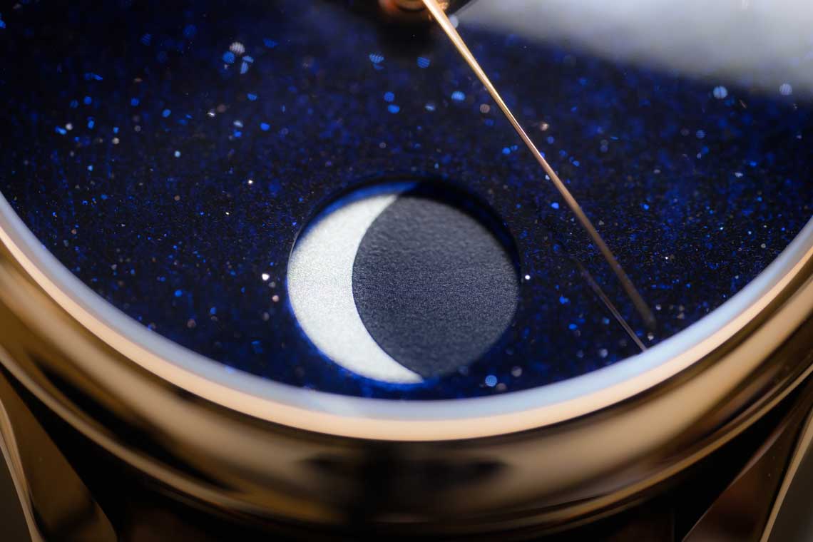 Endeavour Perpetual Moon Concept Aventurine