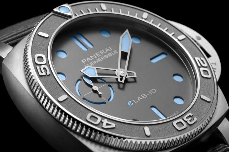 740.pam1225 Panerai Submersible eLAB-ID