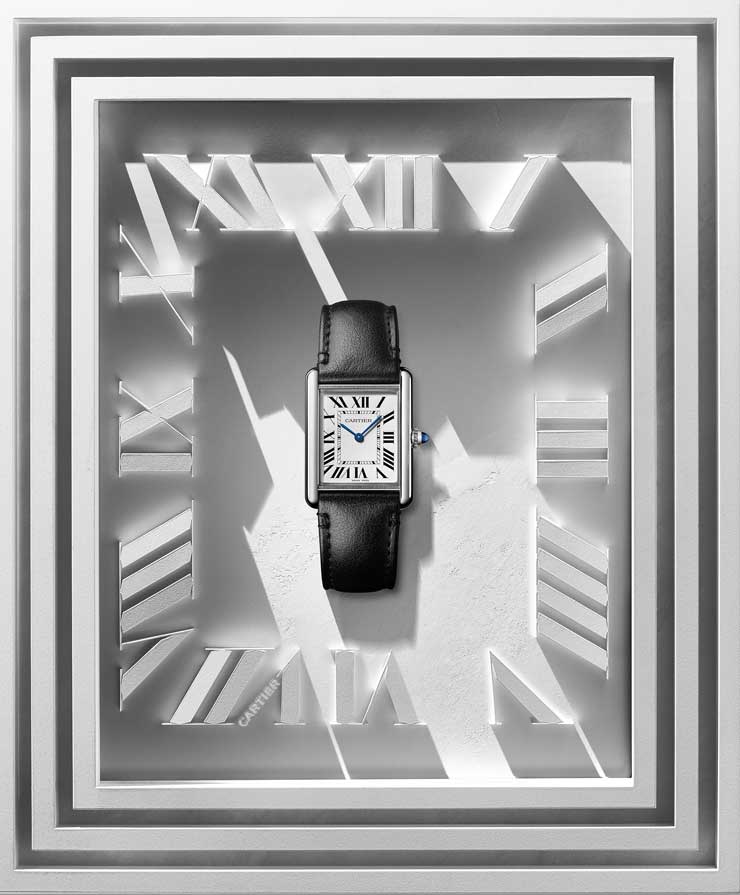 740cartier tank must solar