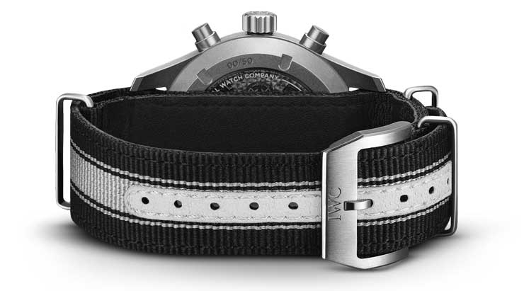 740.iw377904 4 IWC Pilot’s Watch Chronograph Edition „IWC X Hot Wheels™ Racing Works“