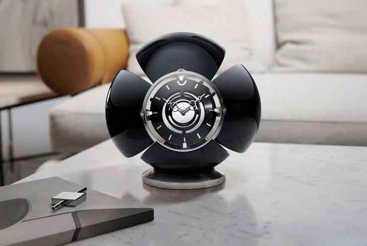 740 orb black lifestyle 2