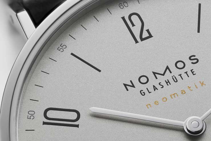 740.1 Tangente neomatik platingrau 