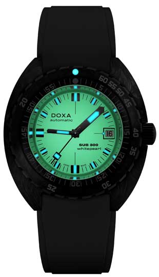 310.Doxa Sub 300 Carbon Whitepearl
