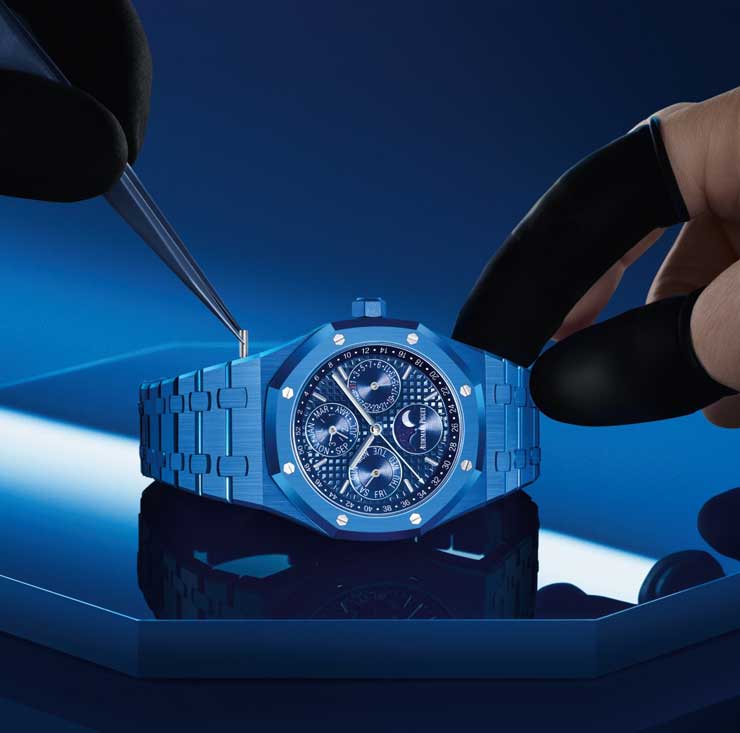 Royal Oak Ewiger Kalender 41 mm blaue Keramik