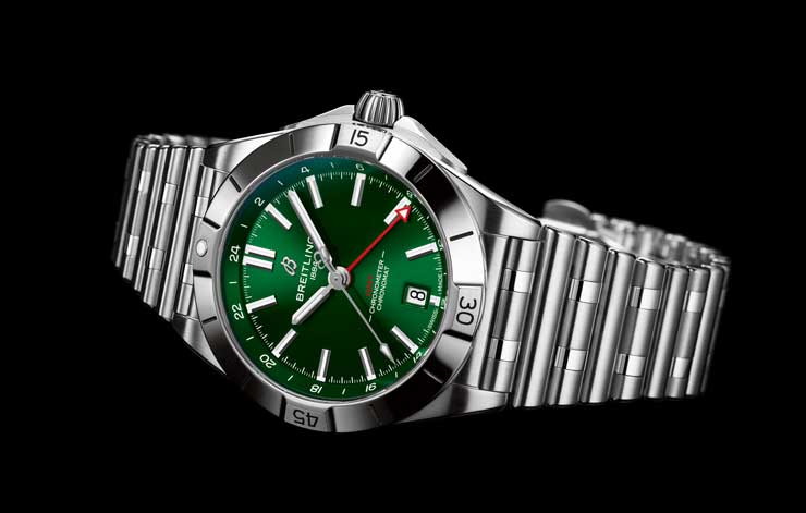 Breitling Chronomat Automatic GMT 40 