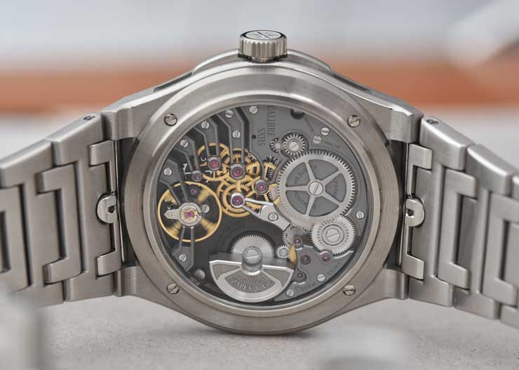 Czapek Antarctique Titanium Dark Sector