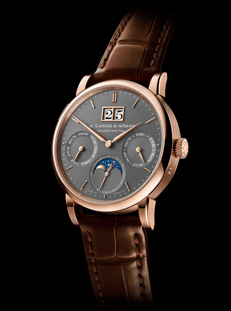 Saxonia Jahreskalender in Rotgold